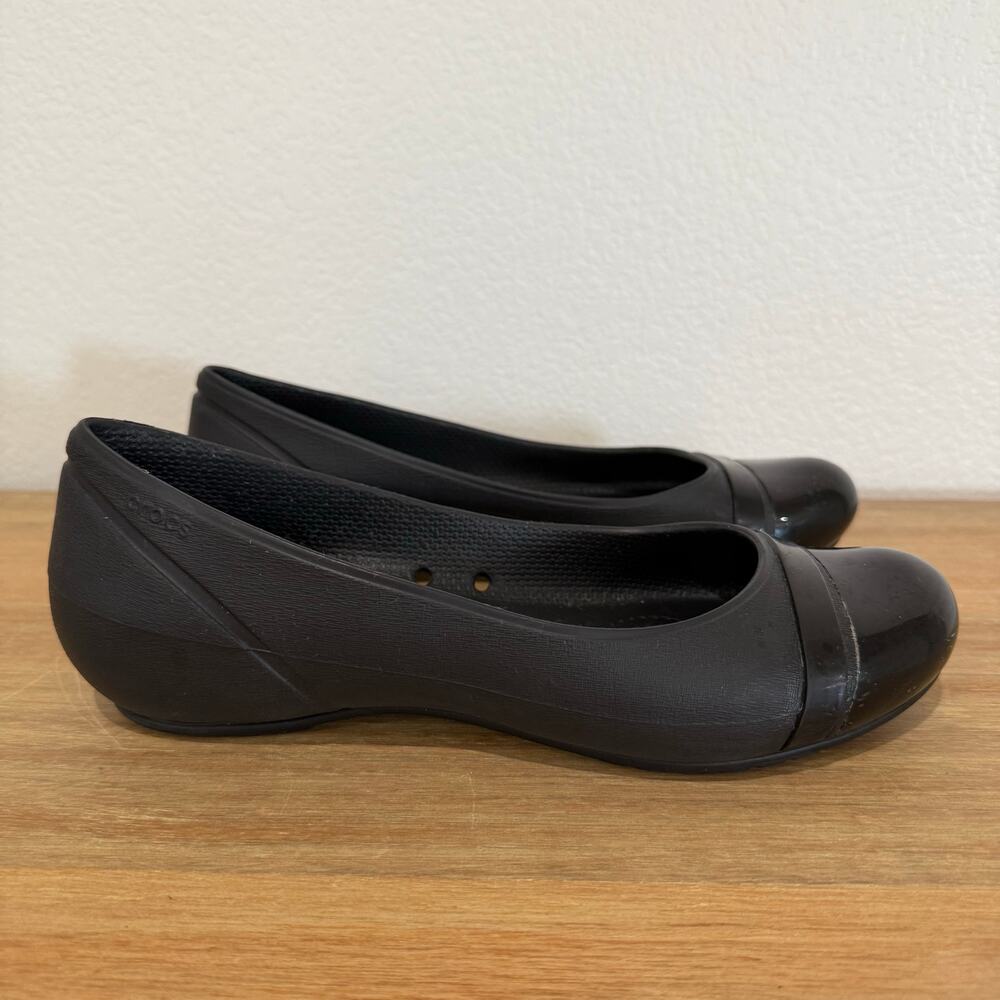 Crocs Gianna Alice Black Flexible Patent Cap Toe Rubber Ballet Flats Size 7 - Picture 6 of 11